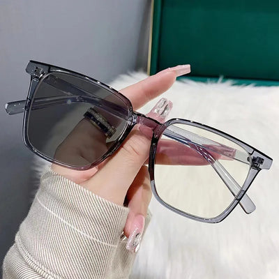 Photochromic Glasses